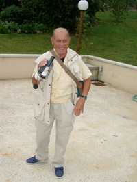 Stanley.JPG

532.13 KB 
768 x 1024 
27/08/02
