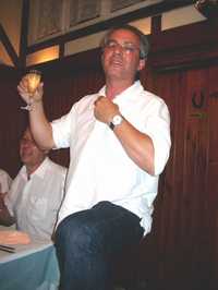 Phillipe2.JPG

470.35 KB 
768 x 1024 
27/08/02
