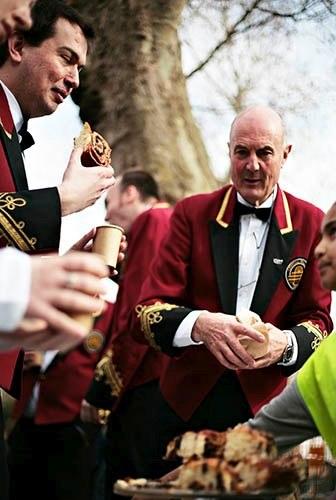 Arnold010.jpg - Sticky Buns for Andrew and Basil