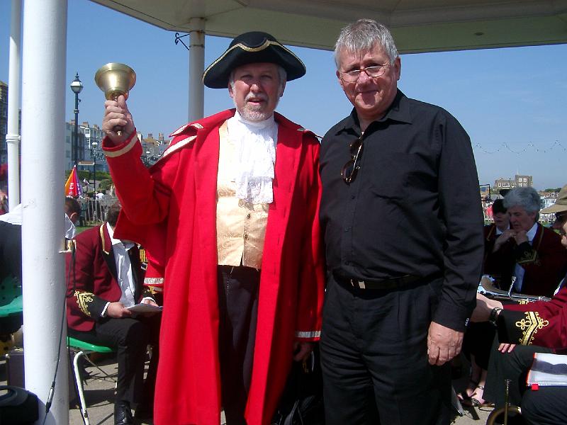 IMGP4723.JPG - The Town Crier introduced us