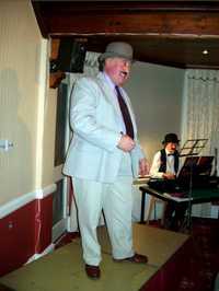 Bernard2.JPG

25.28 KB 
400 x 533 
26/01/03
