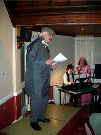 Mike.JPG

39.02 KB 
500 x 666 
26/01/03
