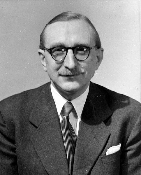 Office10.jpg - Sylvester Bolam