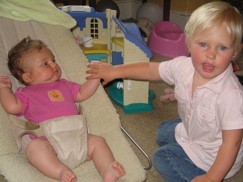 IMG_0606.jpg - Hannah with Baby Rachel