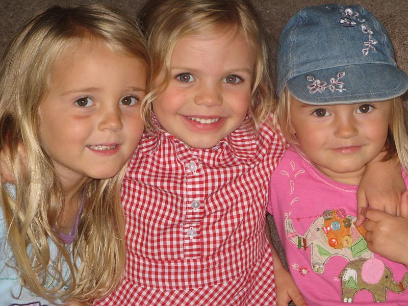 IMG_0613.jpg - Grace, Amy and Evie