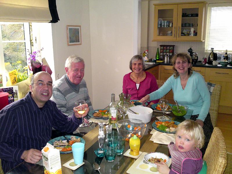 DSC00104.JPG - Lunch at Clare's flat in Banstead