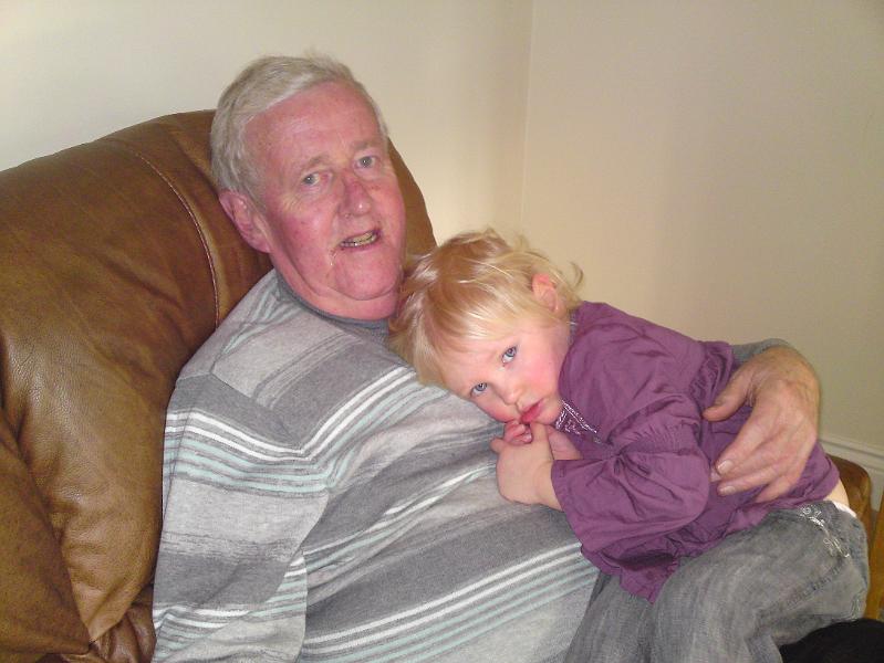 DSC00112.JPG - Gramps and Hannah. Are they tired?