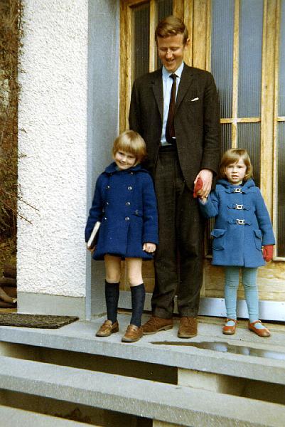 Roger026.jpg - Berne, Switzerland 1971 with Clare and Angela