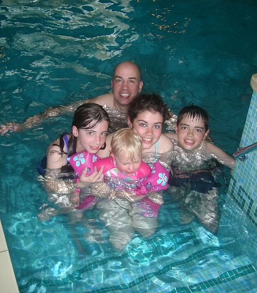 IMGP5436.JPG - Hannah with Mark, Zoe, Marina & Dom