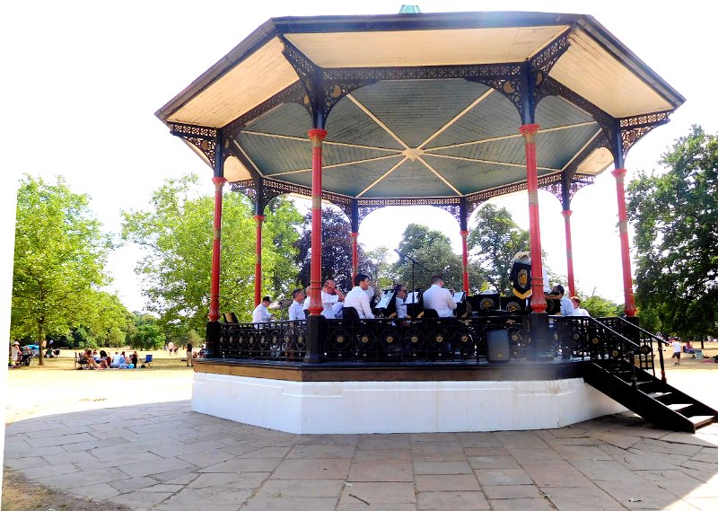 Greenwich005.JPG - Greenwich Park Bandstand