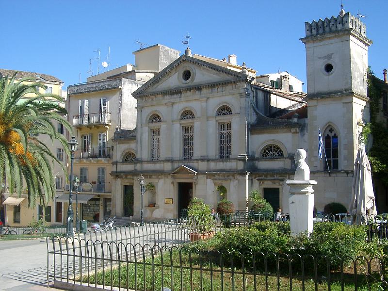 IMGP5106.JPG - Mass at the Catholic Church (in Greek)