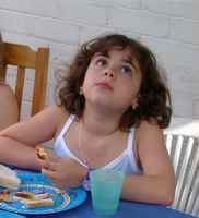 Grapes.JPG

26.08 KB 
500 x 549 
14/08/02
