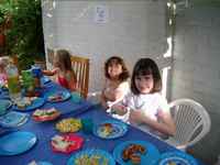 Tea2.JPG

42.75 KB 
666 x 500 
14/08/02
